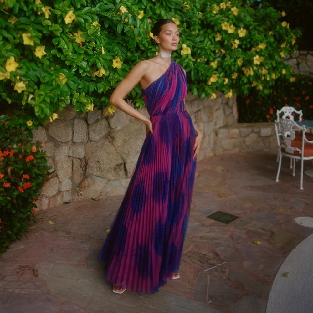 Hutch Tarina One-Shoulder Maxi Gown - Picture 11 of 11